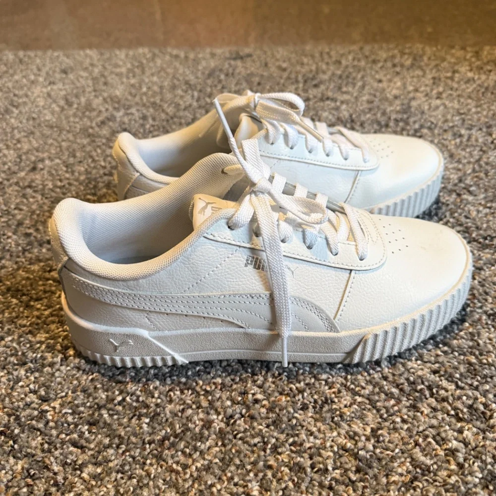 Puma sneakers - Picture 2 of 4